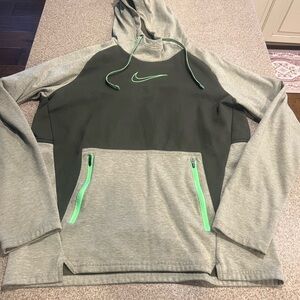 Nike Two-Tone Gray and Green Pullover